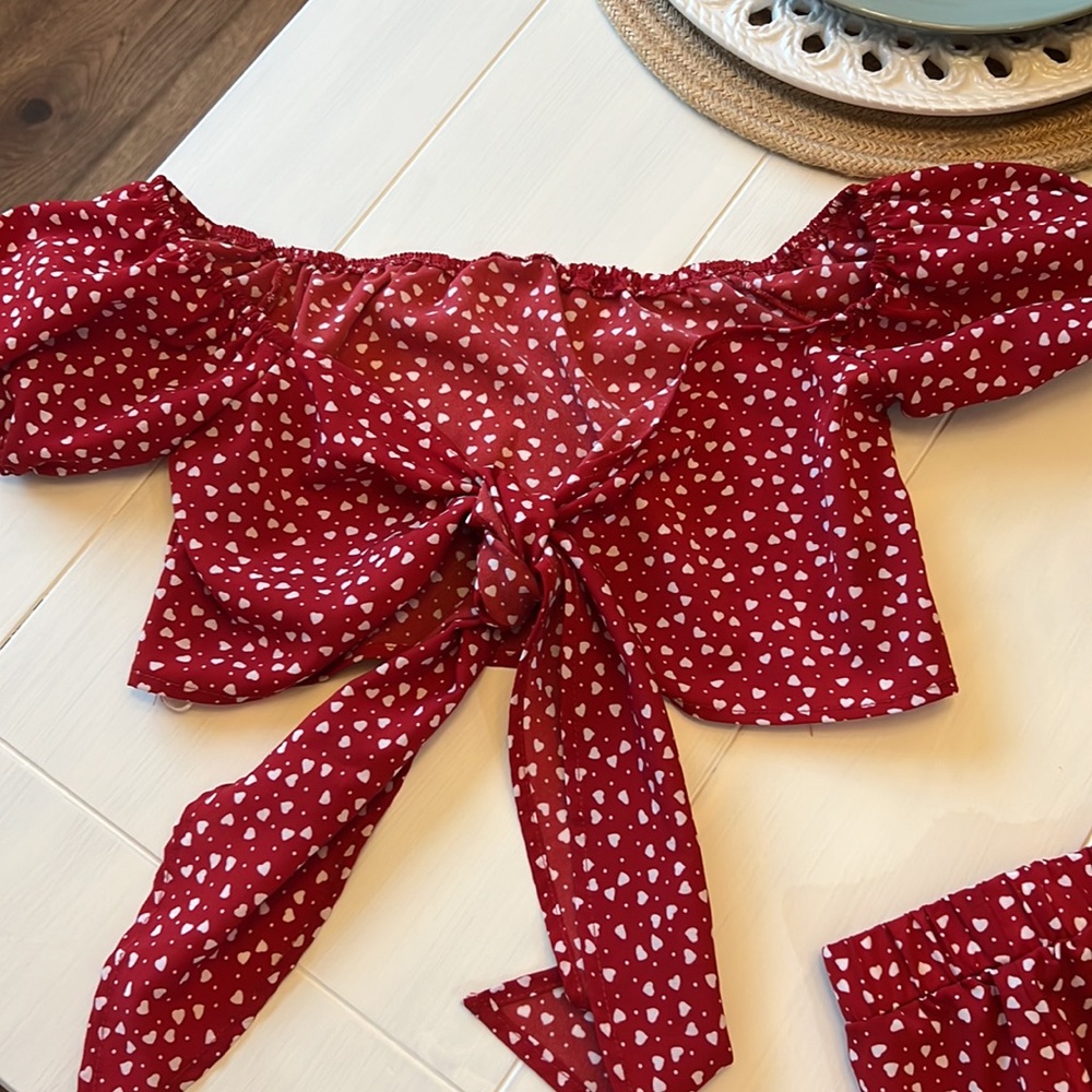 Tie top to matching set! red with white hearts!
